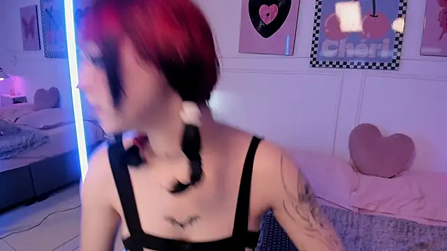 Snapshot of Zoe_Lynch_ chatting on 24, 4, 2026 Zoe Lynch online show from 24, 4, 2026