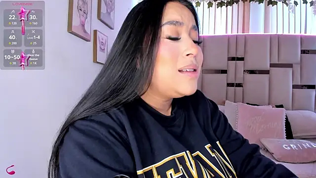 Zoey thompson online show from 23, 11, 2025