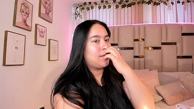 Zoey thompson online show from 10, 3, 2026