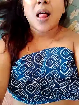 Snapshot of sweet_jenni chatting on 16, 10, 2025 sweet jenni online show from 16, 10, 2025