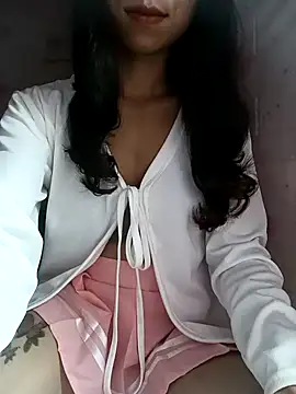 Snapshot of chau1 chatting on 19, 5, 2026 chau1 online show from 19, 5, 2026