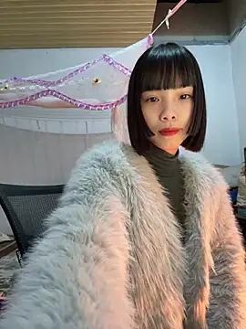 Snapshot of andymi1 chatting on 4, 2, 2026 andymi1 online show from 4, 2, 2026