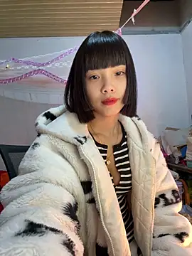 Snapshot of andymi1 chatting on 8, 2, 2026 andymi1 online show from 8, 2, 2026