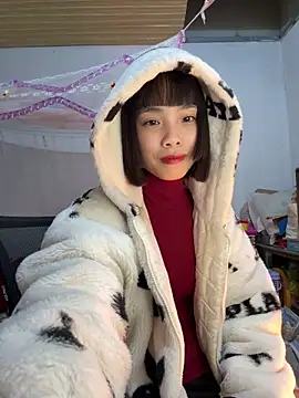 Snapshot of andymi1 chatting on 9, 2, 2026 andymi1 online show from 9, 2, 2026