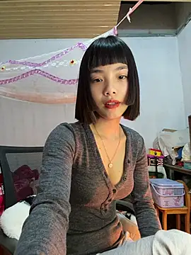 Snapshot of andymi1 chatting on 27, 2, 2026 andymi1 online show from 27, 2, 2026