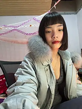 Snapshot of andymi1 chatting on 9, 3, 2026 andymi1 online show from 9, 3, 2026