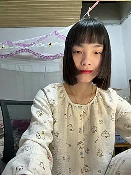 Snapshot of andymi1 chatting on 24, 3, 2026 andymi1 online show from 24, 3, 2026