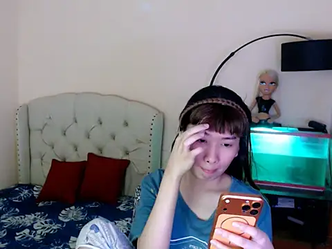 ShantalFoxxy  online show from 23, 3, 2026