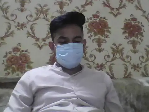 Snapshot of NIVAN_7251 chatting on 12, 11, 2025 NIVAN 7251 online show from 12, 11, 2025