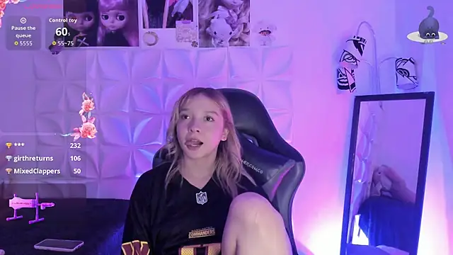 JuliethMoss online show from 26, 10, 2025