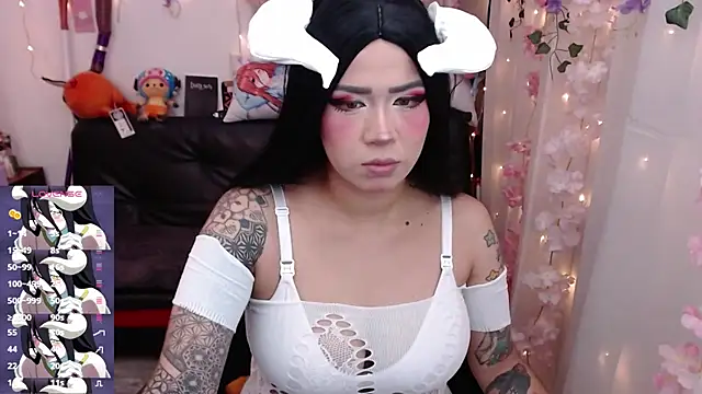 jadedelux  online show from 13, 4, 2026