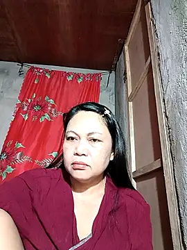 Everleigh mom online show from 12, 9, 2025