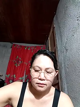 Everleigh mom online show from 17, 11, 2025