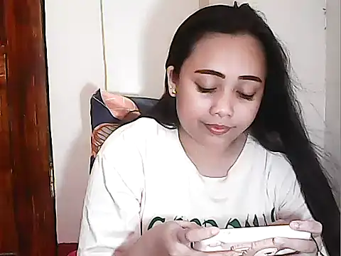 Snapshot of Pinay_Chubby20 chatting on 8, 5, 2026 Pinay Chubby20 online show from 8, 5, 2026
