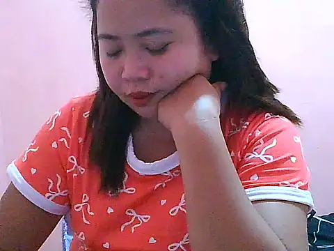Snapshot of fresh_rosie chatting on 24, 5, 2026 fresh rosie online show from 24, 5, 2026