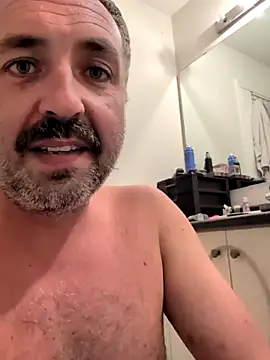 Snapshot of cloudymatt chatting on 18, 9, 2025 cloudymatt online show from 18, 9, 2025