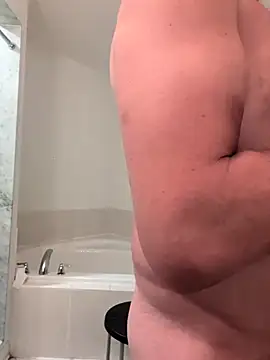 Snapshot of cloudymatt chatting on 11, 10, 2025 cloudymatt online show from 11, 10, 2025