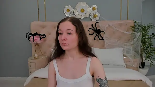 NancyJonson online show from 26, 10, 2025