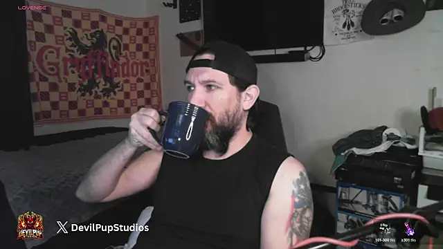 DevilPup75  online show from 12, 2, 2026