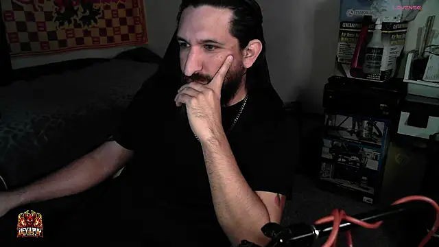Snapshot of DevilPup75_ chatting on 15, 4, 2026 DevilPup75 online show from 15, 4, 2026