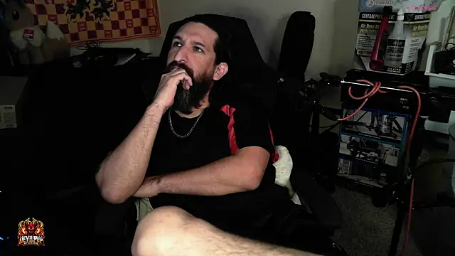 Snapshot of DevilPup75_ chatting on 18, 4, 2026 DevilPup75 online show from 18, 4, 2026
