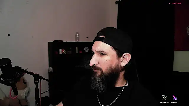 Snapshot of DevilPup75_ chatting on 4, 5, 2026 DevilPup75 online show from 4, 5, 2026