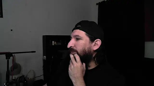 Snapshot of DevilPup75_ chatting on 7, 5, 2026 DevilPup75 online show from 7, 5, 2026
