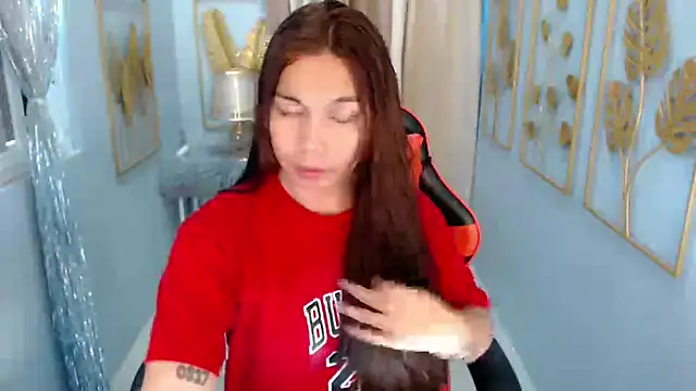 Snapshot of Urslut_zamara chatting on 28, 9, 2025 Urslut zamara online show from 28, 9, 2025