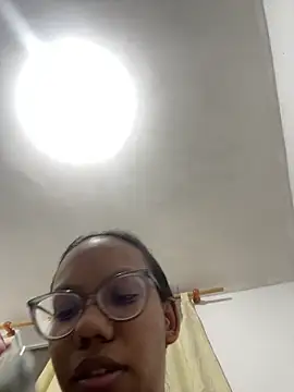 Valen1800 online show from 20, 11, 2025