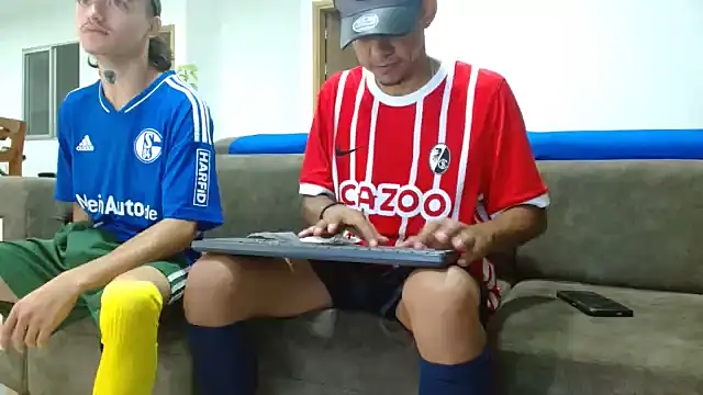 Snapshot of skinny23cm chatting on 15, 1, 2025 skinny23cm online show from 15, 1, 2025