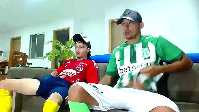 Snapshot of skinny23cm chatting on 23, 1, 2025 skinny23cm online show from 23, 1, 2025