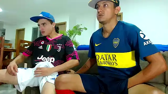 Snapshot of skinny23cm chatting on 7, 2, 2025 skinny23cm online show from 7, 2, 2025