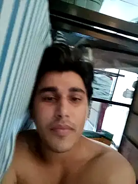 Snapshot of HarryChoudhary21 chatting on 12, 5, 2026 HarryChoudhary21 online show from 12, 5, 2026