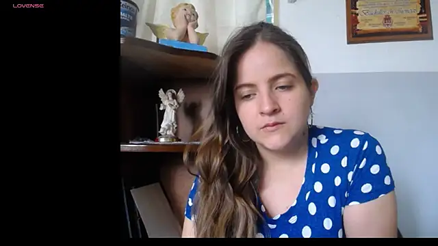 Snapshot of Pregnant_Kloe chatting on 12, 4, 2026 Pregnant Kloe online show from 12, 4, 2026