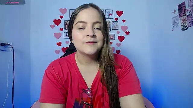 Snapshot of Pregnant_Kloe chatting on 4, 5, 2026 Pregnant Kloe online show from 4, 5, 2026