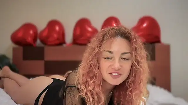 Snapshot of Reddgiirl chatting on 16, 3, 2026 Reddgiirl online show from 16, 3, 2026