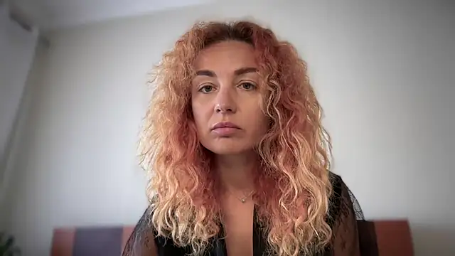 Snapshot of Reddgiirl chatting on 31, 3, 2026 Reddgiirl online show from 31, 3, 2026