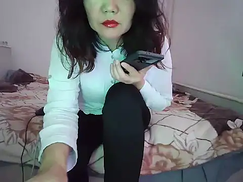 sakuradelreina online show from 19, 12, 2025