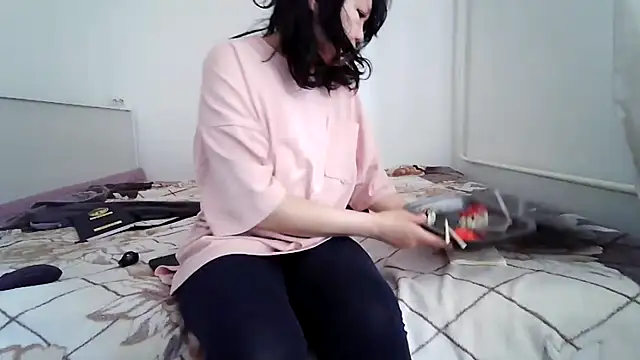 sakuradelreina online show from 19, 4, 2026