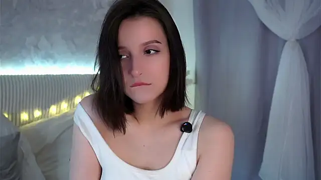 FalineBeacher online show from 18, 4, 2026