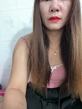 Moan Mary online show from 10, 11, 2025