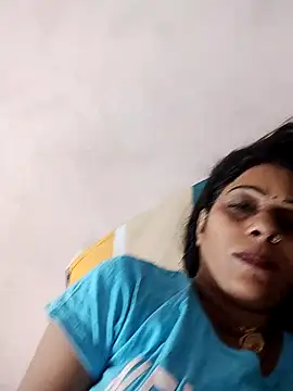 Snapshot of Soniya_Roy chatting on 17, 9, 2025 Soniya Roy online show from 17, 9, 2025