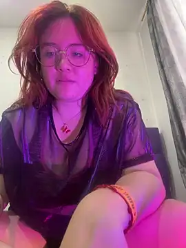 Snapshot of AliaMiller_ chatting on 29, 3, 2026 AliaMiller online show from 29, 3, 2026