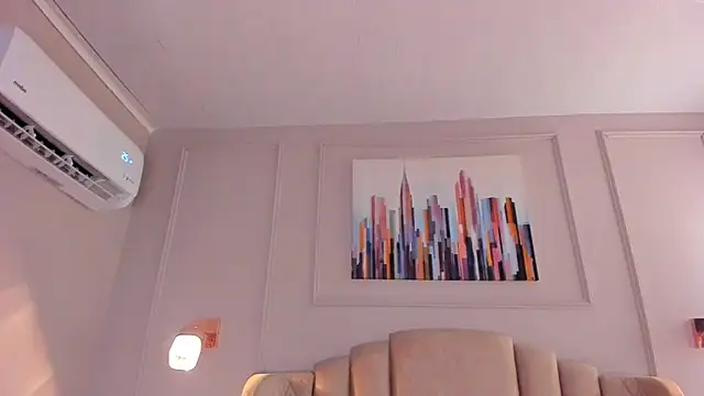 mia kisses2 online show from 21, 4, 2026