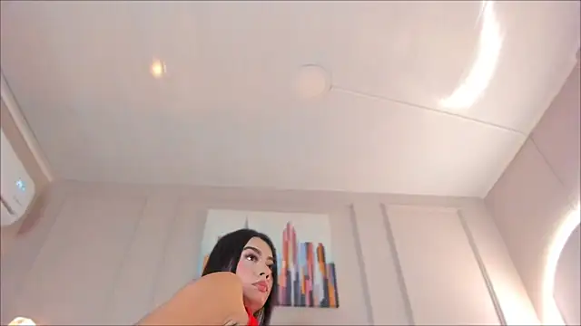 mia kisses2 online show from 9, 7, 2026