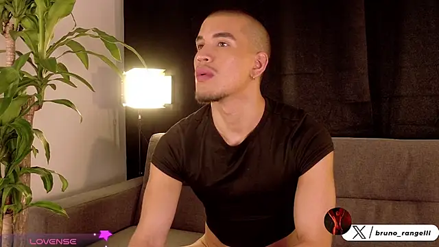 Snapshot of brunoorangel1 chatting on 13, 7, 2026 brunoorangel1 online show from 13, 7, 2026