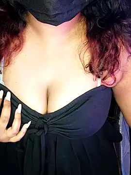 darling devil online show from 24, 11, 2025