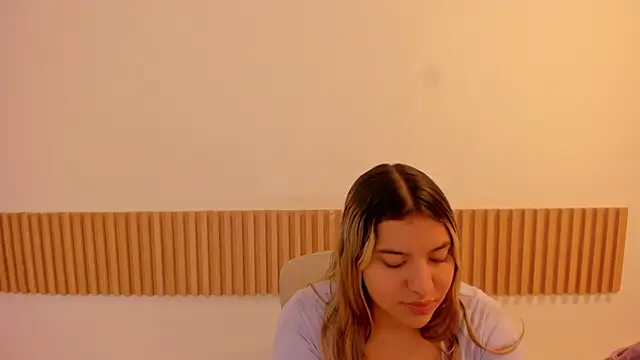 Snapshot of OliviaSweett chatting on 15, 7, 2026 OliviaSweett online show from 15, 7, 2026