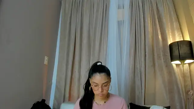 LunaAspen  online show from 28, 11, 2025