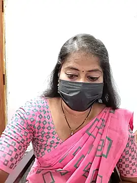 Snapshot of tamil_Sigappu_Roja chatting on 5, 5, 2026 tamil Sigappu Roja online show from 5, 5, 2026
